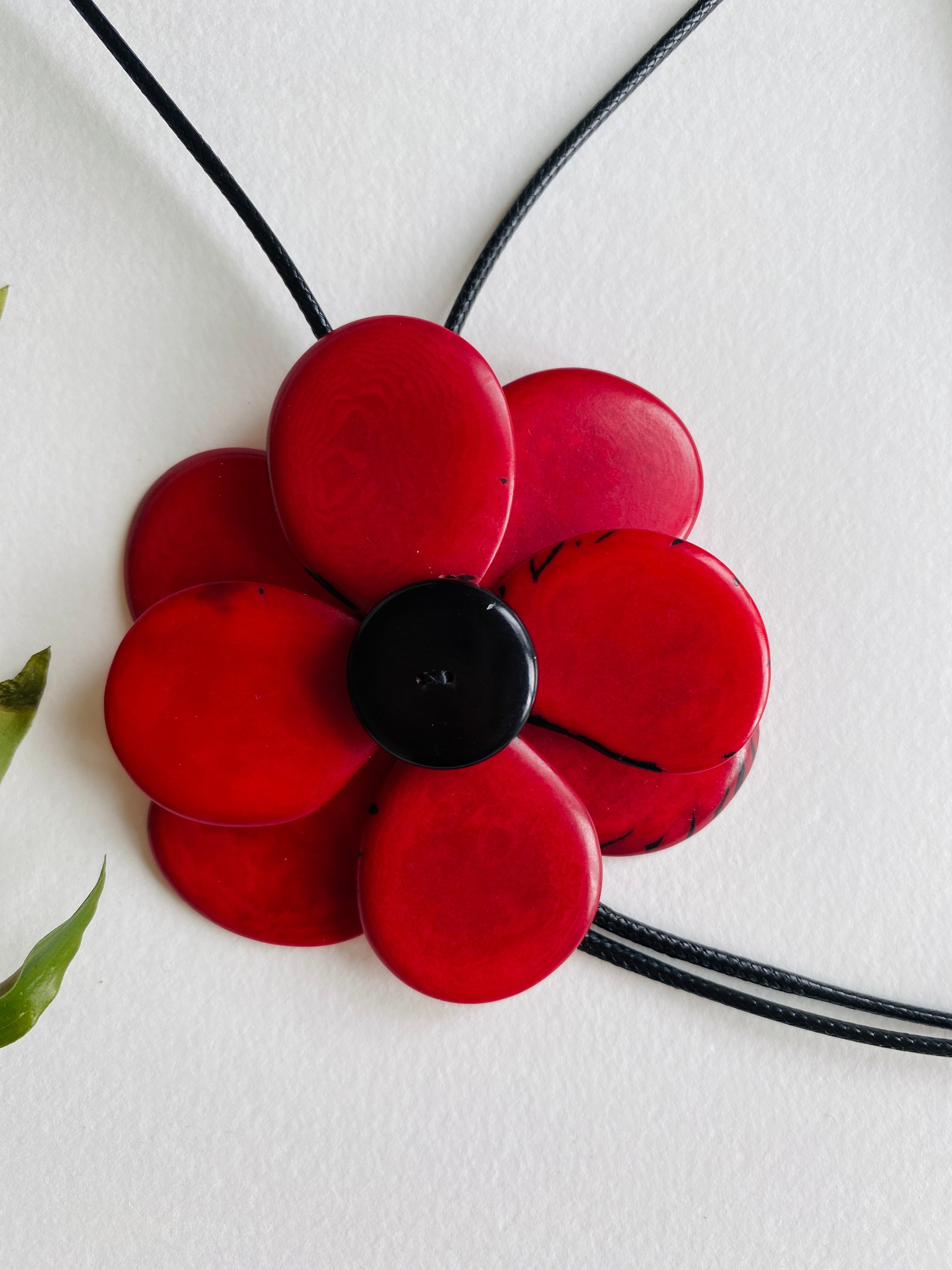 Margarita Tagua Necklace Set - Red